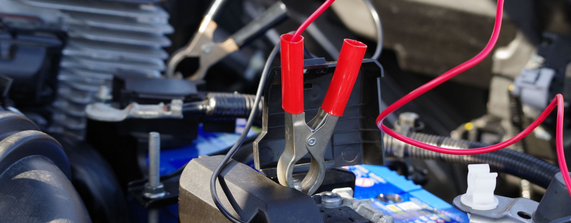 車検は土日でも受けられる？土日に受ける場合のメリット・注意点を解説