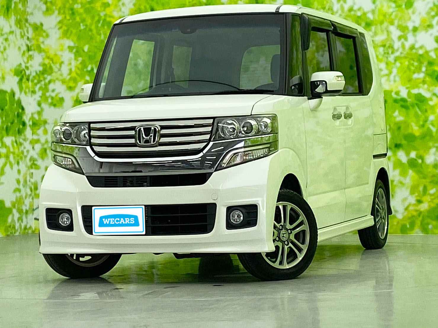 ホンダ N-BOXカスタムの平成26年5月（2014年5月） 発売モデル