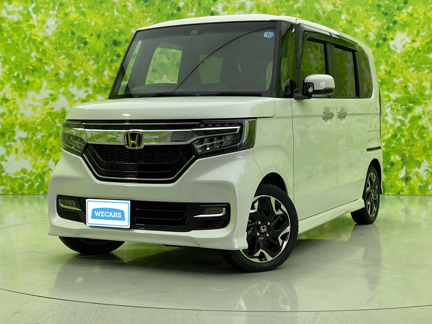 ホンダ N-BOXカスタムの令和1年6月（2019年6月） 発売モデル