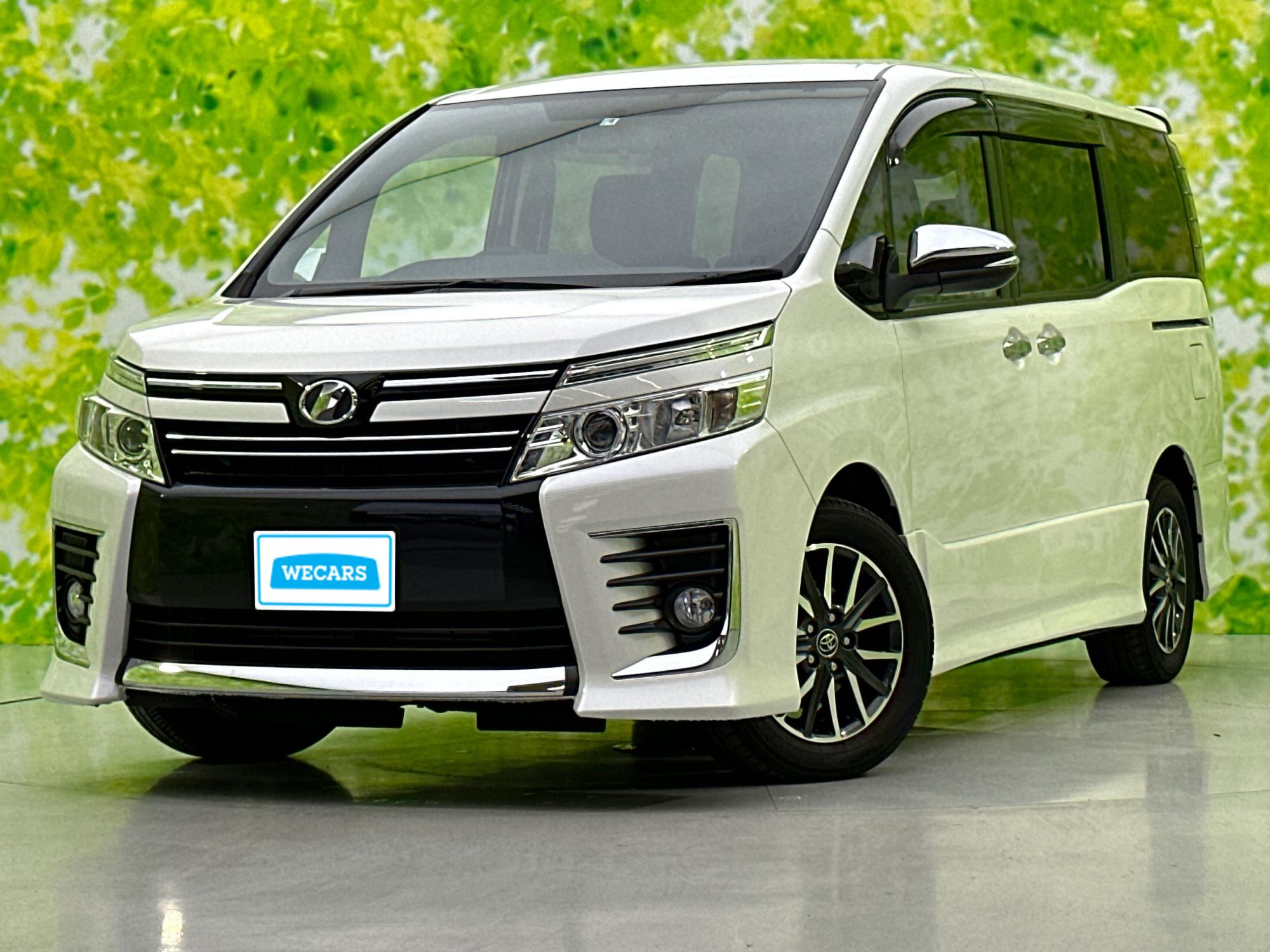 トヨタ ヴォクシーの平成26年11月(2014年11月) 発売モデル