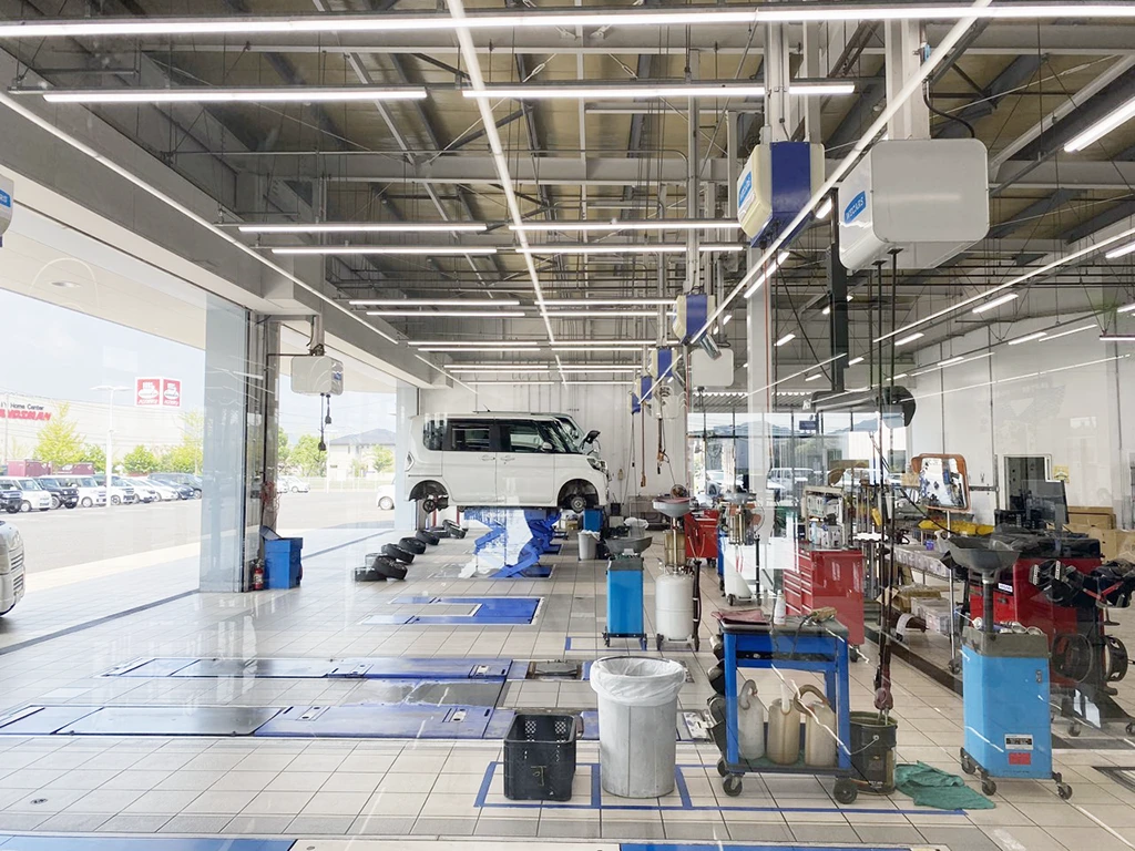 小倉南店｜WECARS（ウィーカーズ）